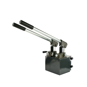 Dvě ruční hydraulické čerpadla 1 stránka 25 cm a 2 stránka 45 cm nádrž 6 L