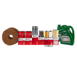 Kompletní sada filtrů pro traktor Ursus U912/914 U1012/1014 Filtry motorového oleje + palivové filtry + vložka olejového filtru + filtr zdvihového oleje + vložka vzduchového filtru + motorový olej TURDUS 15W40 10L