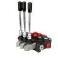 3sekční hydraulický rozvaděč 40L s jednou pístní sekcí